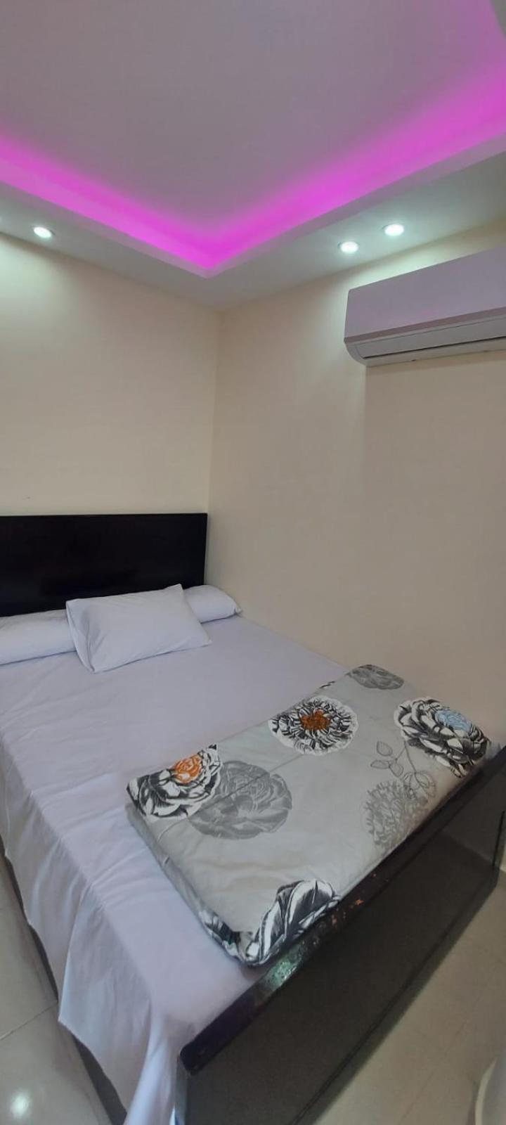 Casablanca Beach For Families And Couples Only Apart otel Hurgada Oda fotoğraf